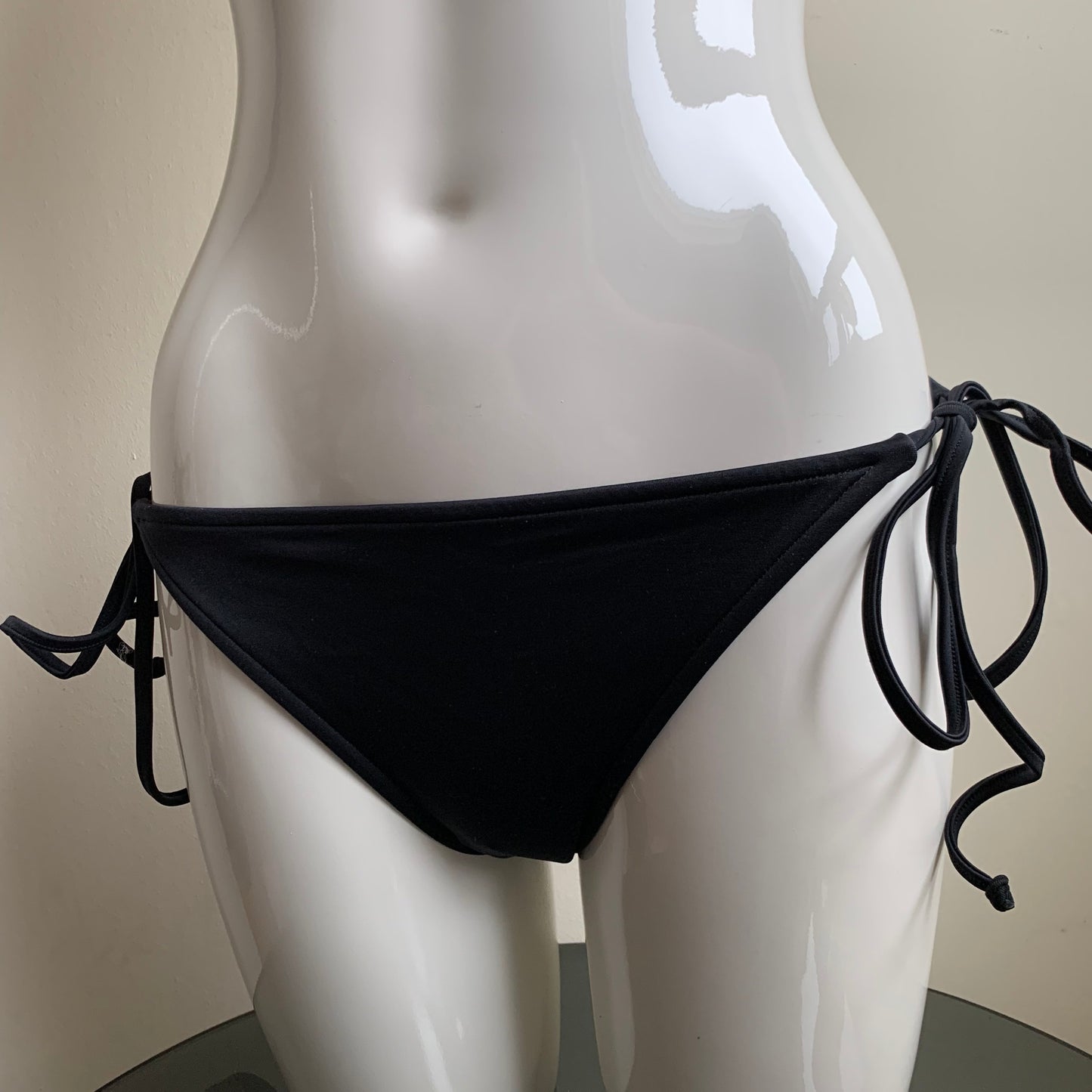 Milly Cabana solid Black Fiji String tie side bikini swim bottom S Made in USA