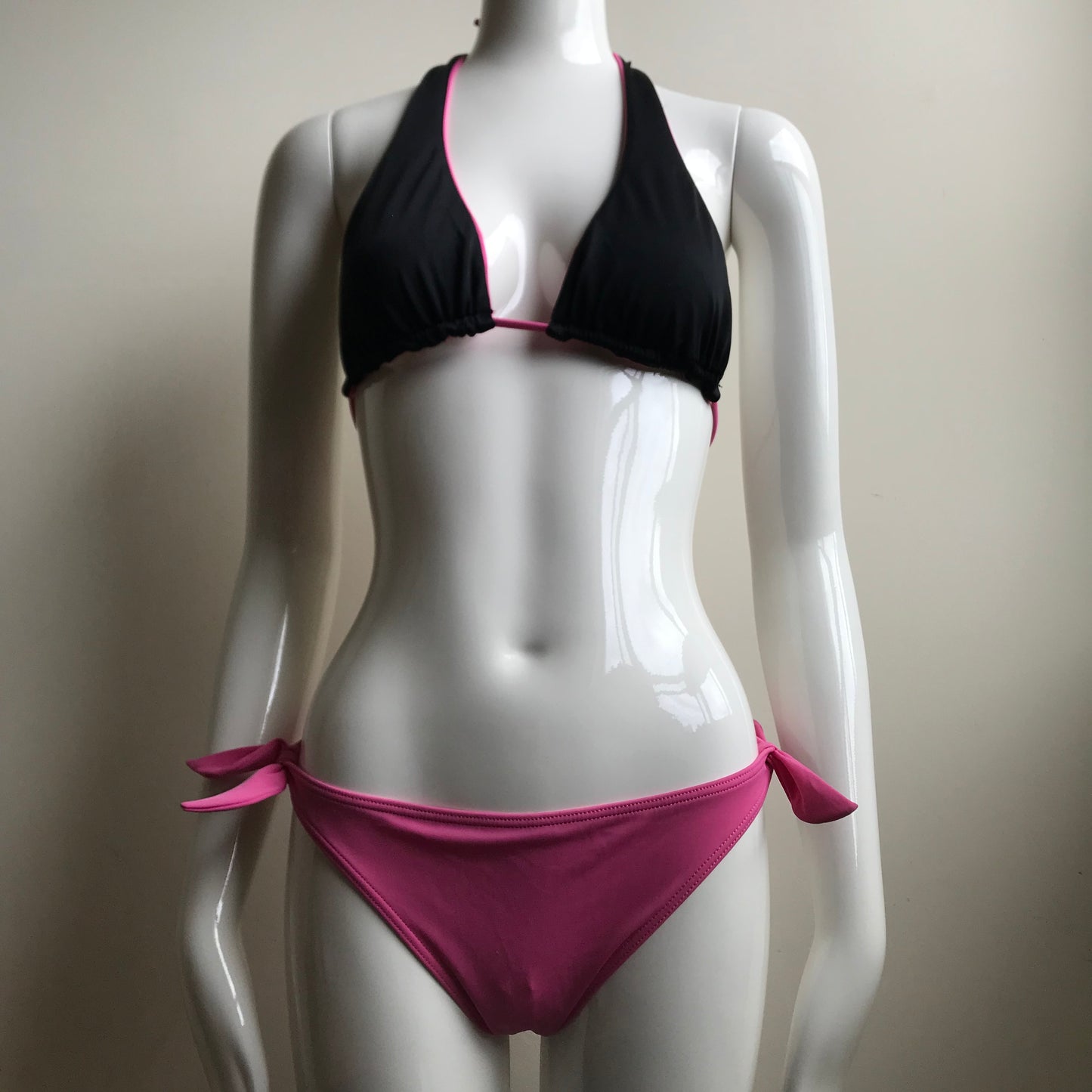 Billabong Bikini Reversible halter top Pink & Black Logo Swimsuit