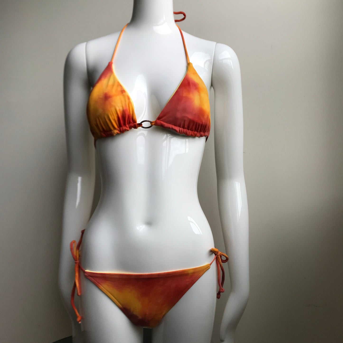 Billabong Bikini Orange Tie Dye Reversible to solid yellow Triangle padded swimsuit