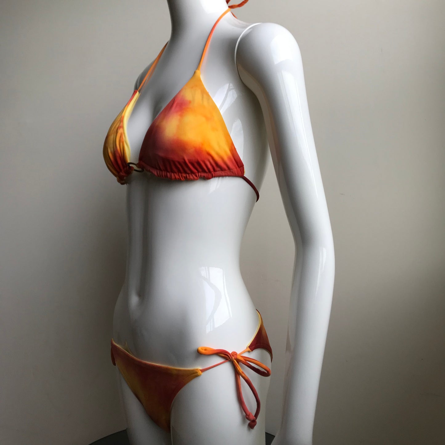 Billabong Bikini Orange Tie Dye Reversible to solid yellow Triangle padded swimsuit