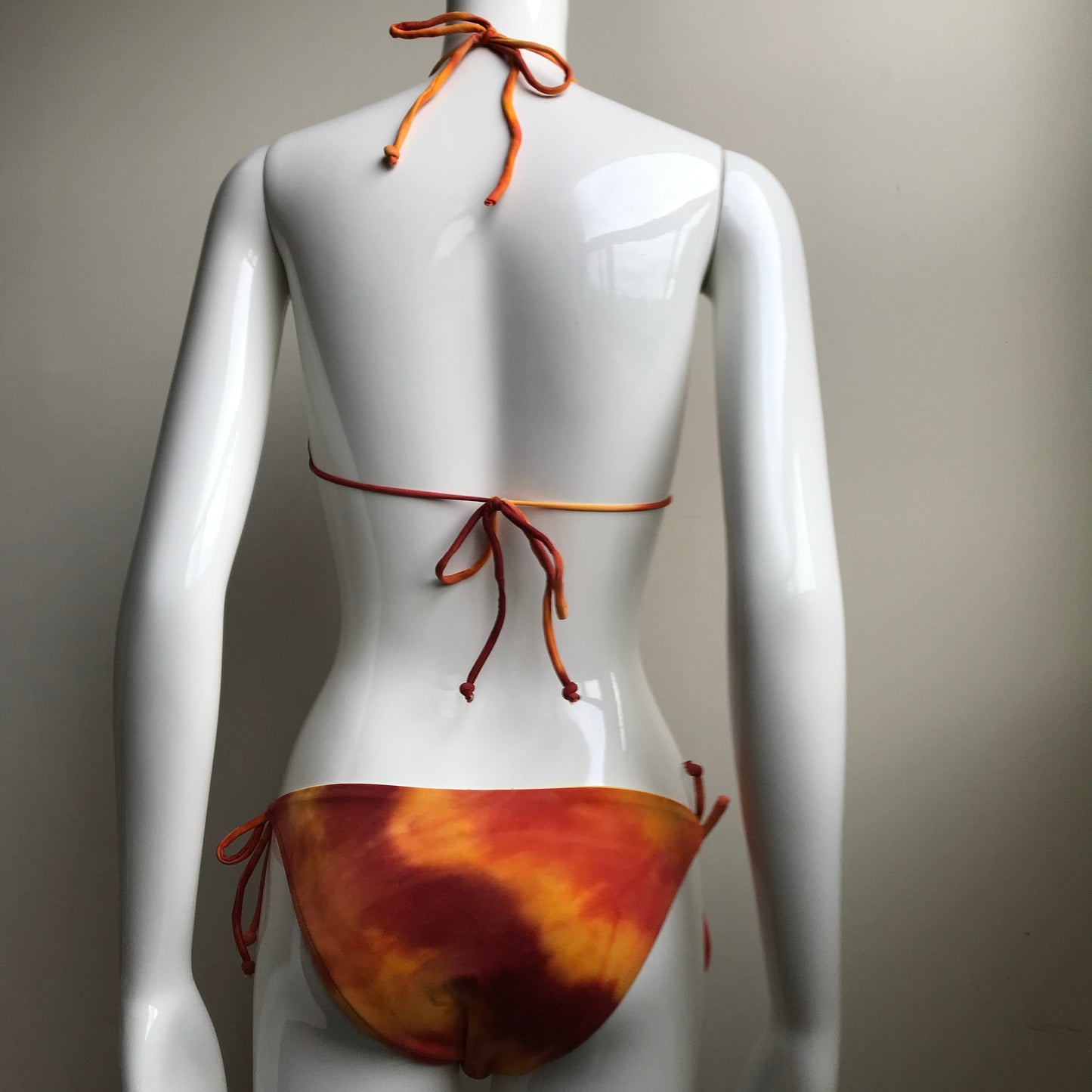 Billabong Bikini Orange Tie Dye Reversible to solid yellow Triangle padded swimsuit