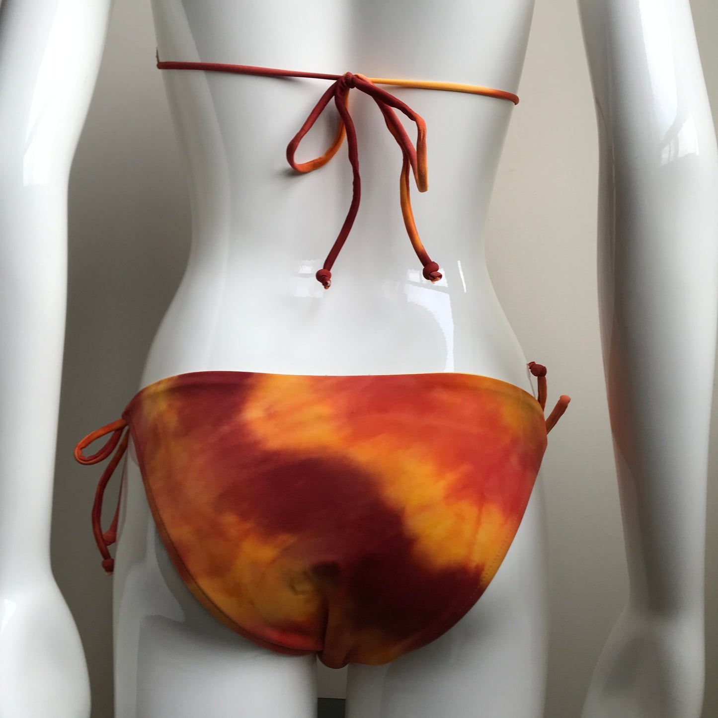 Billabong Bikini Orange Tie Dye Reversible to solid yellow Triangle padded swimsuit