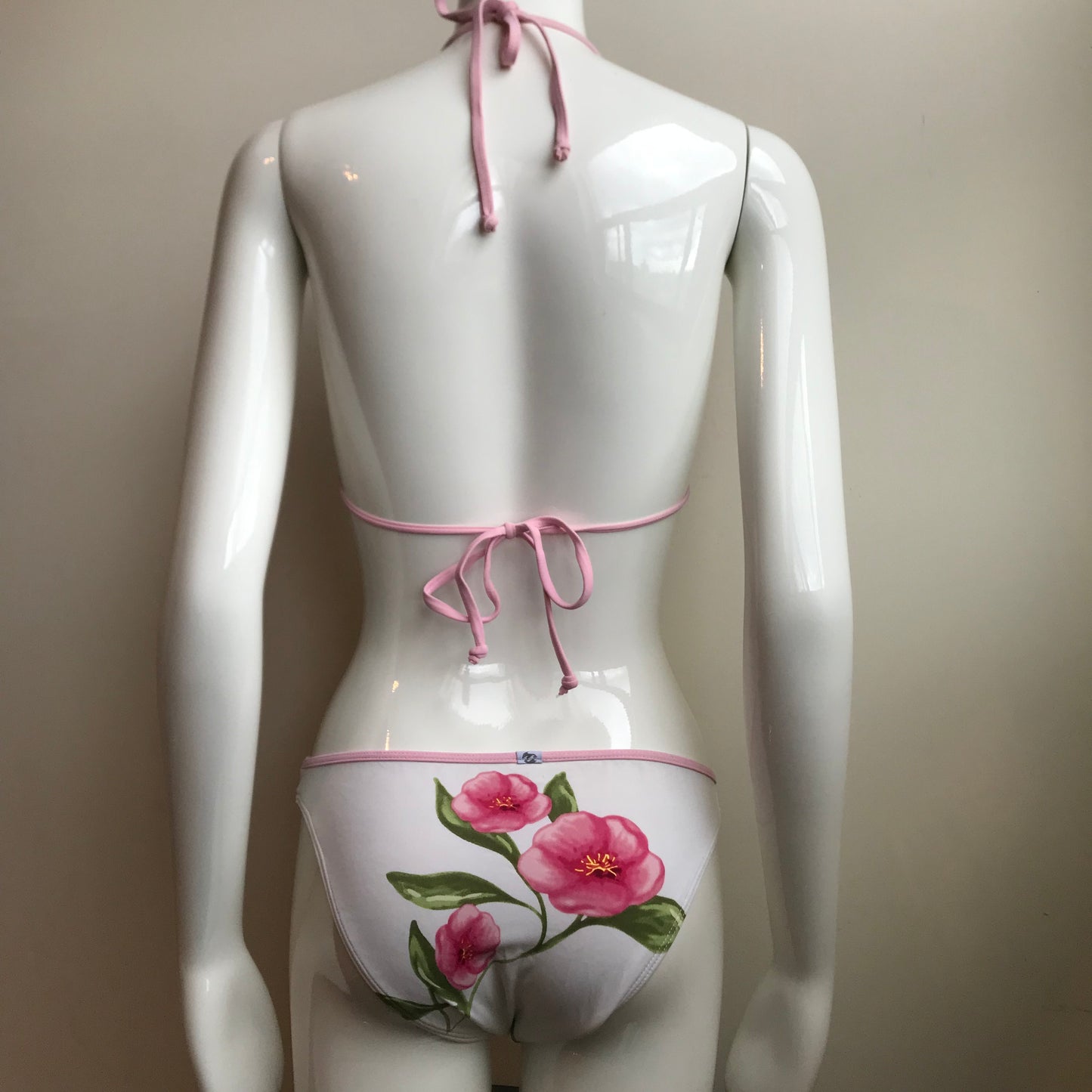 Billabong Bikini Pink & White Floral Print low rise triangle top swimsuit