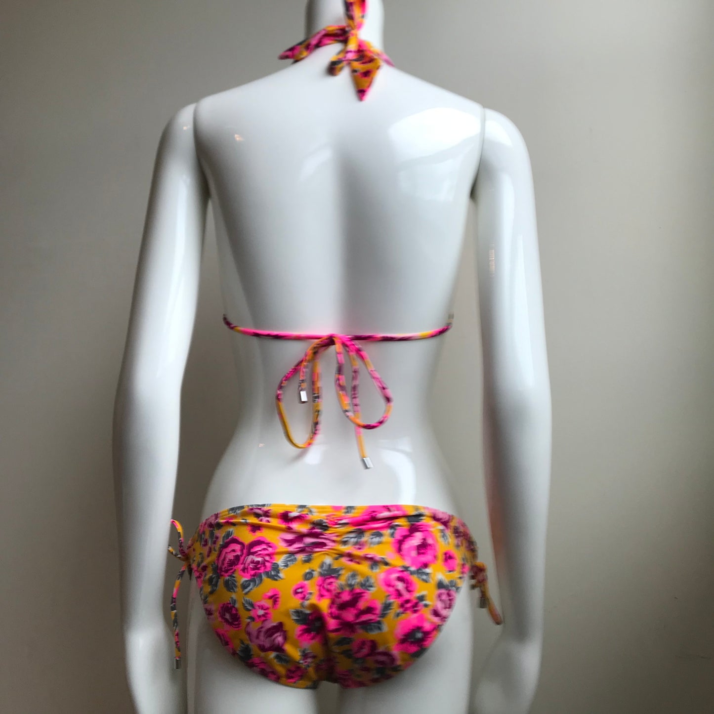 Billabong Bikini D Cup Floral printed halter low rise swimsuit