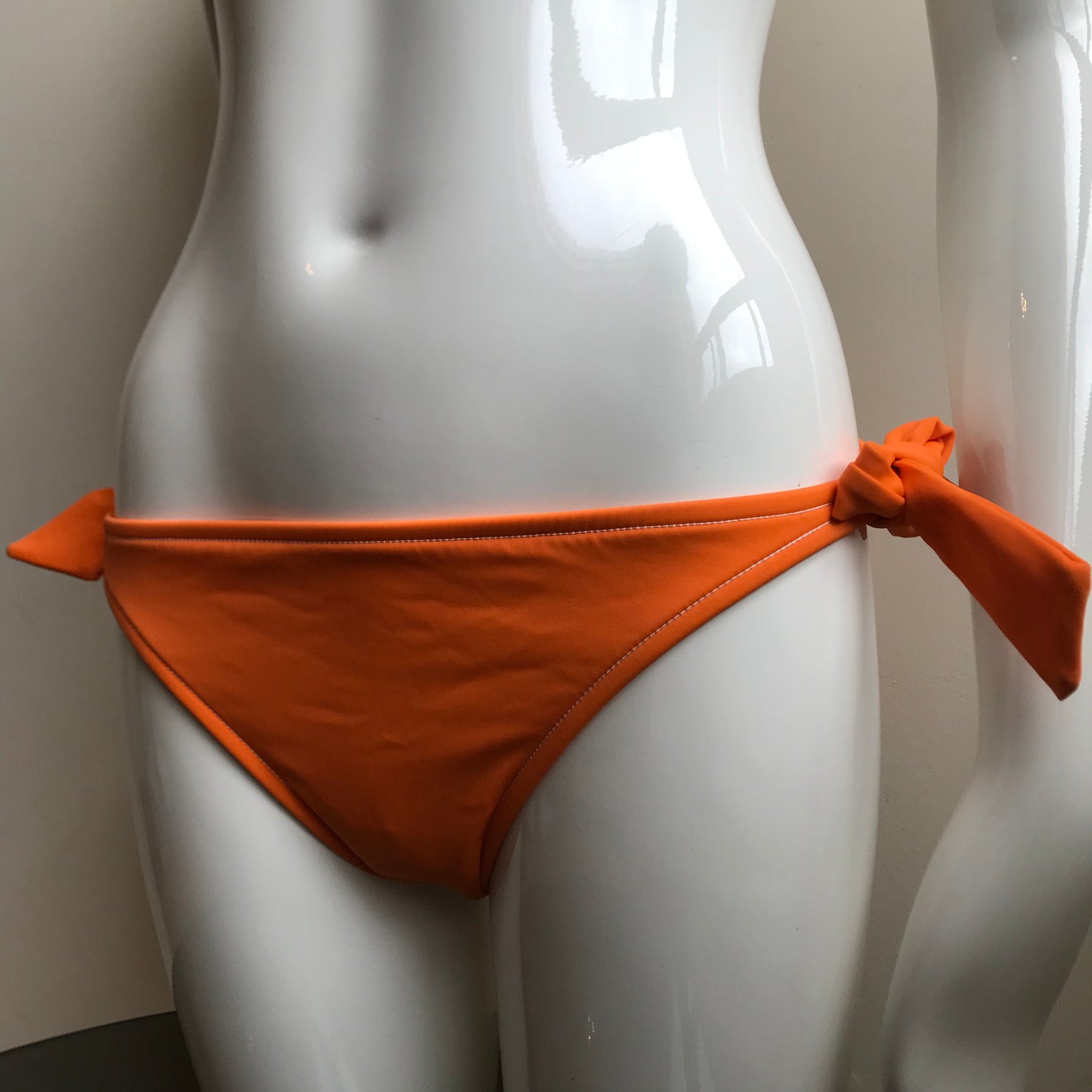 Billabong Bikini Solid Orange Halter top low rise Swimsuit