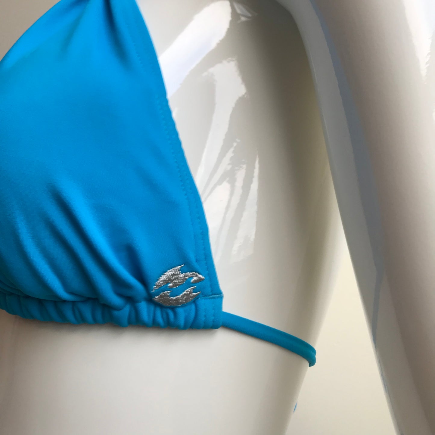Billabong Bikini Solid Electric Blue Halter Top Low rise swimsuit
