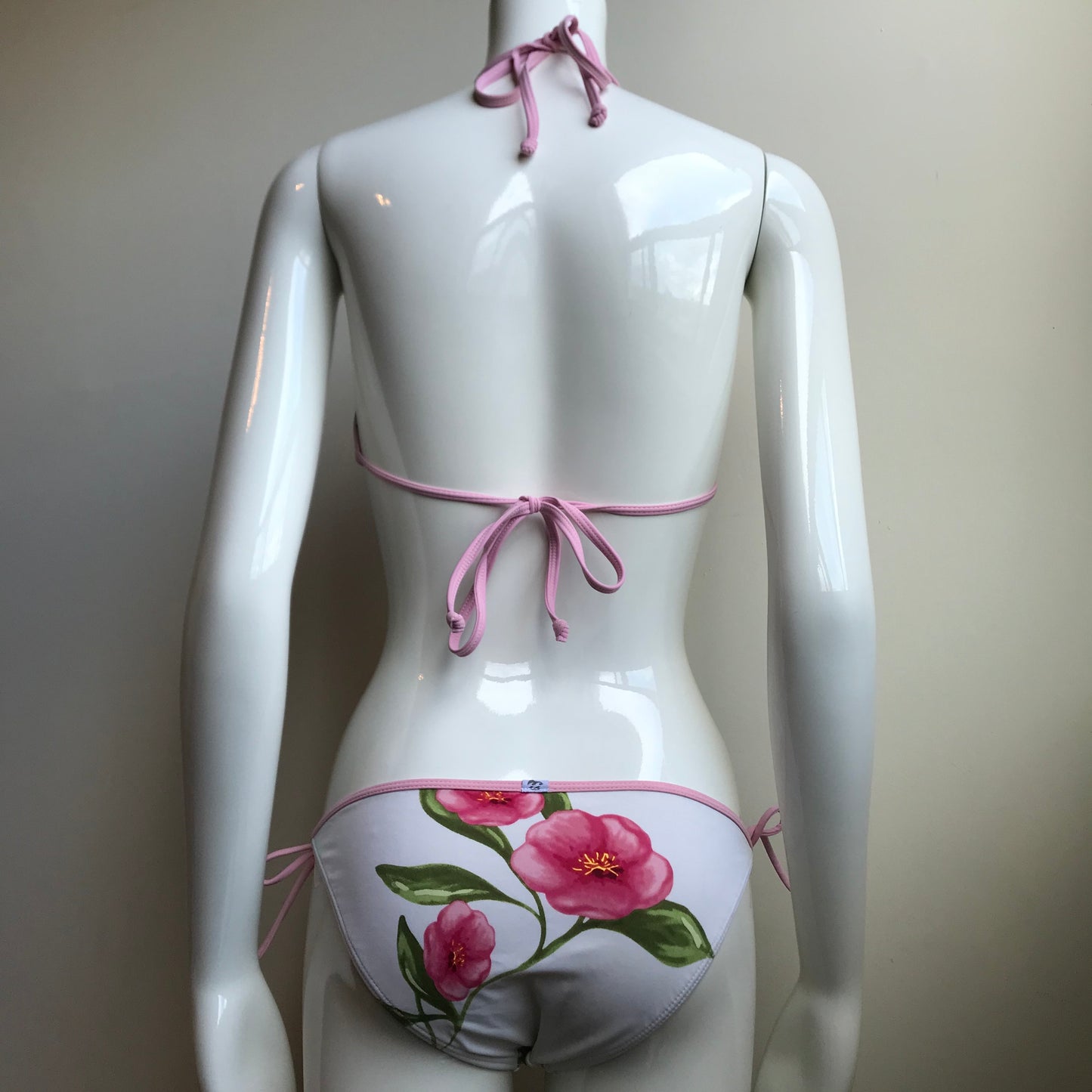 Billabong Bikini Pink & White Floral Print low rise triangle top swimsuit