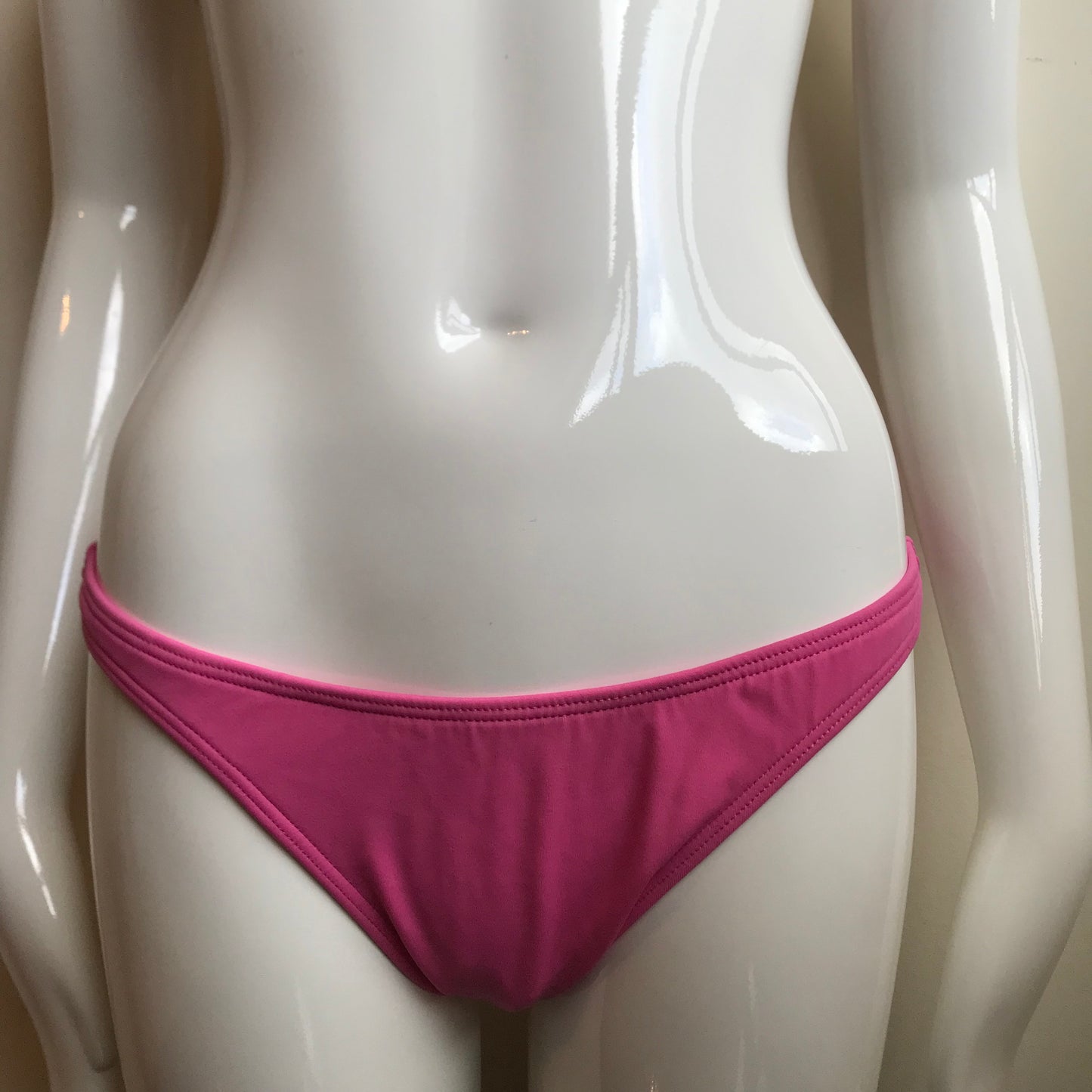 Billabong Bikini Pink Solid Reversible Cream Halter Top Swimsuit