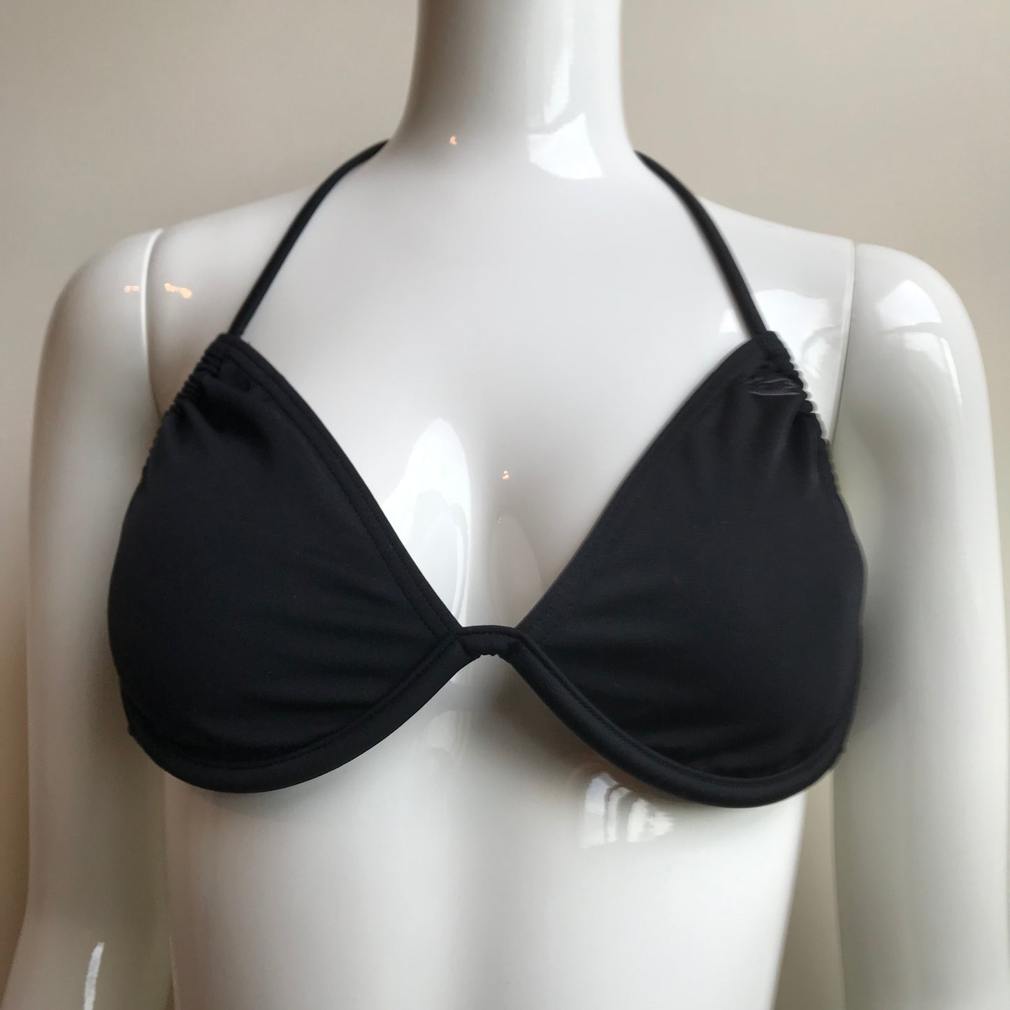 Billabong Bikini Solid Black Underwire Halter top low rise Swimsuit