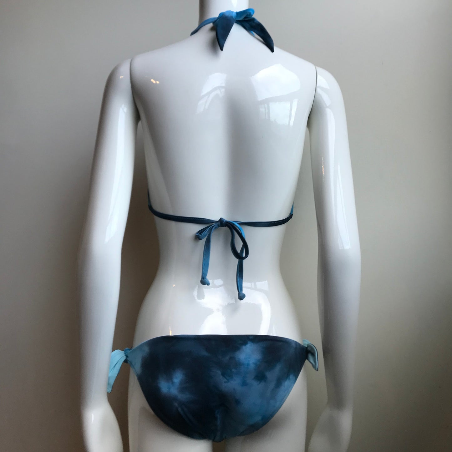 Billabong Bikini  Reversible Blue Tie Dye halter top low rise Swimsuit