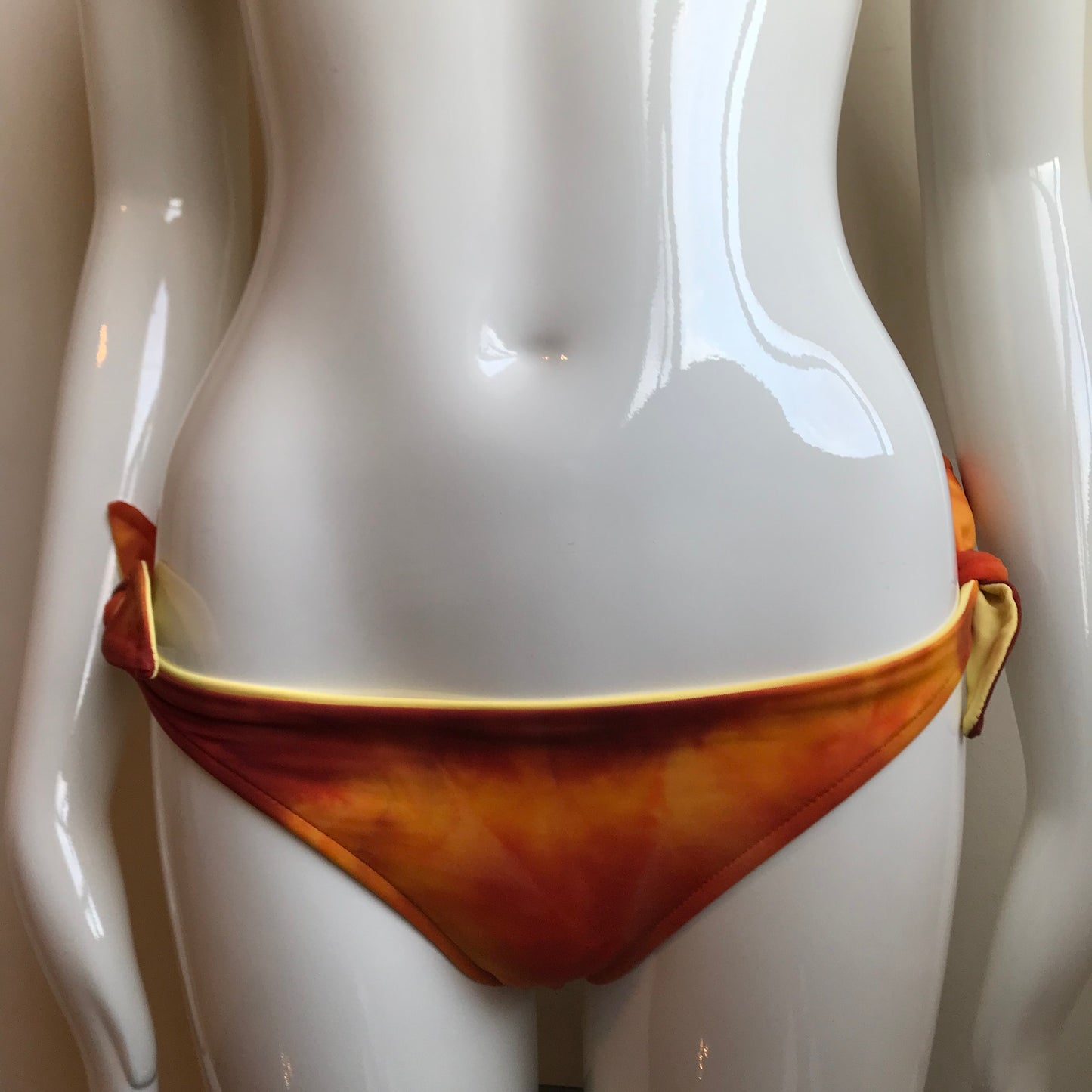 Billabong Bikini Reversible Tie Dye Orange & Yellow halter top low rise Swimsiuit