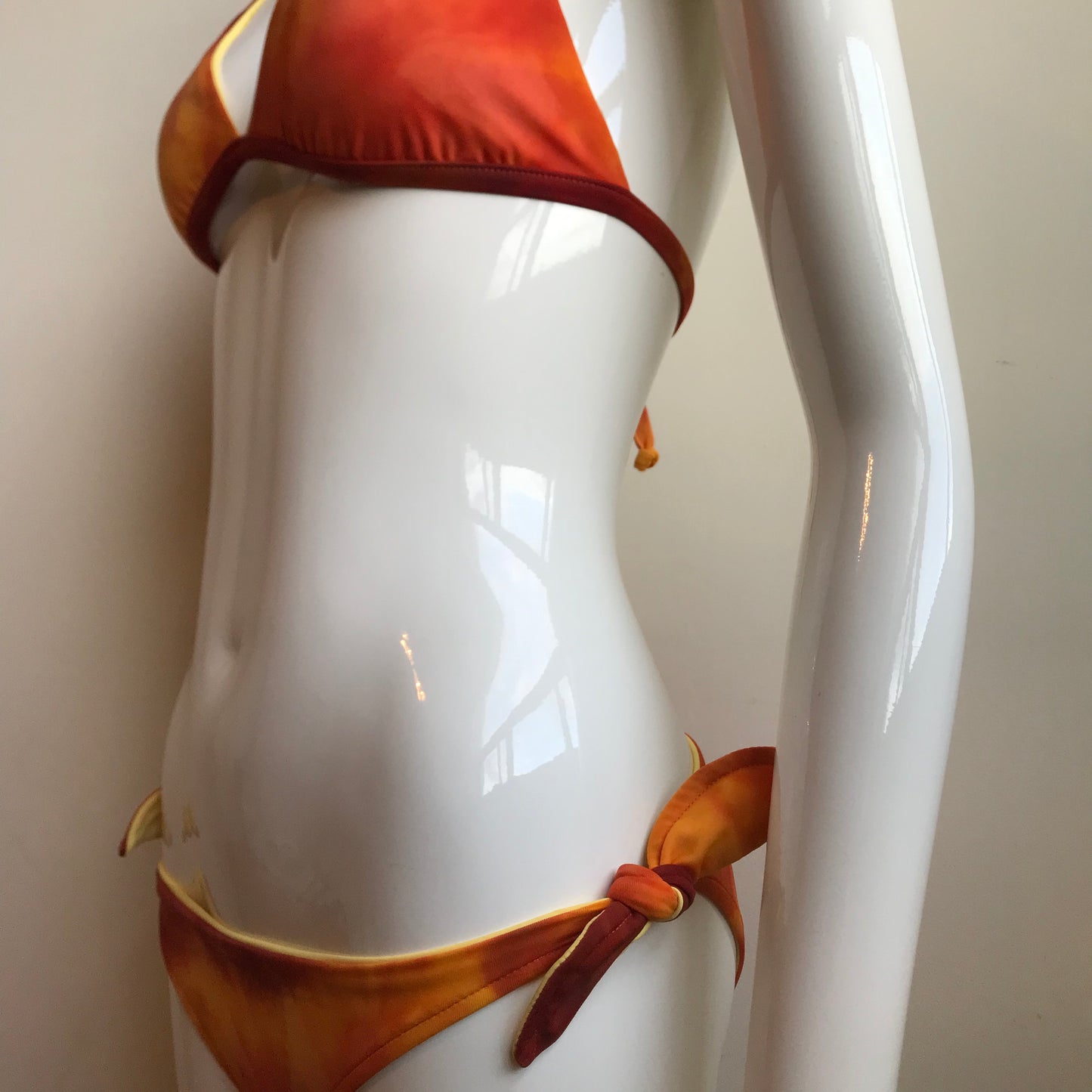 Billabong Bikini Reversible Tie Dye Orange & Yellow halter top low rise Swimsiuit