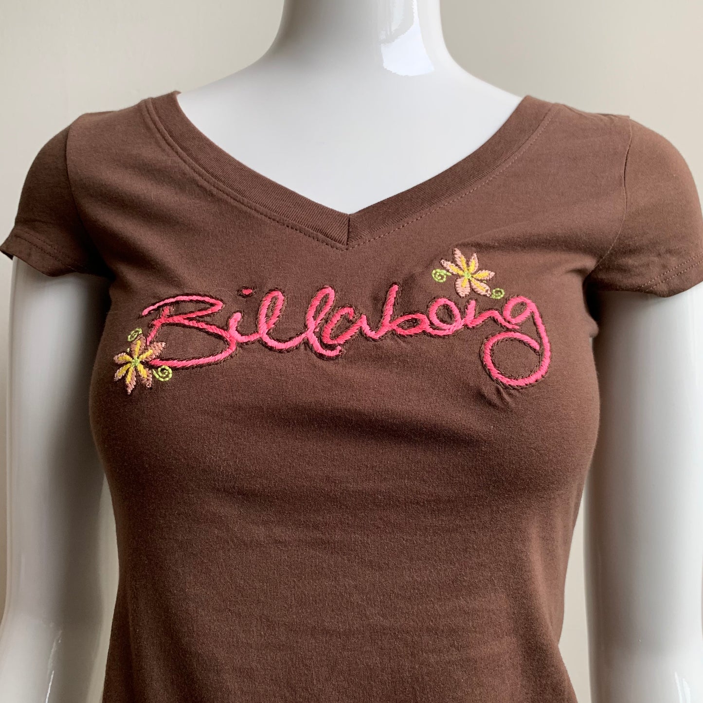 Billabong BLUE CRUSH Vintage RARE Brown embroidered logo fitted t-shirt tshirt