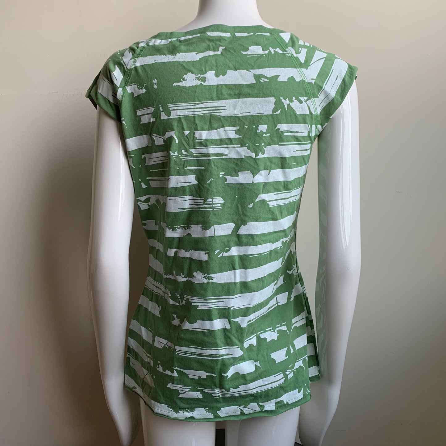 Billabong BLUE CRUSH era Vintage Y2K RARE Green striped v-neck t-shirt tshirt