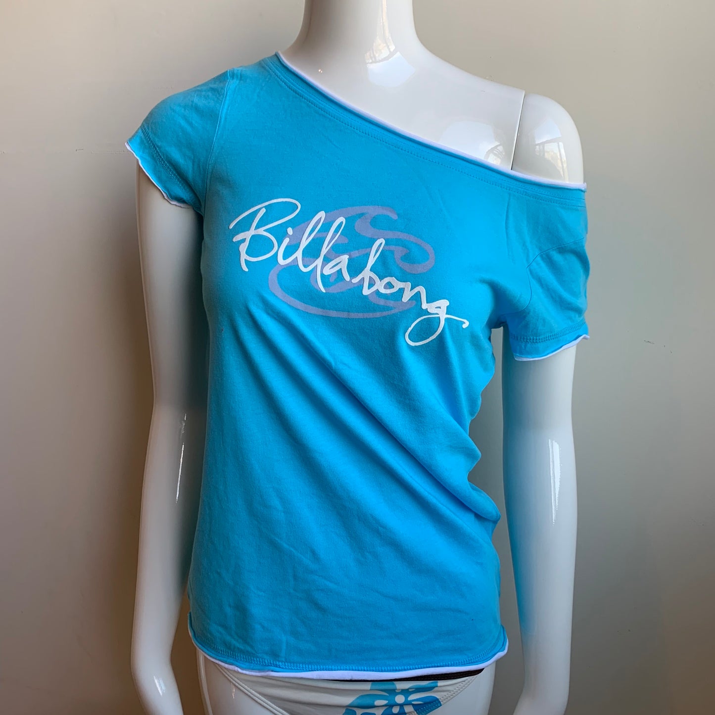 Billabong BLUE CRUSH era Vintage RARE blue logo fitted boat neck t-shirt tshirt