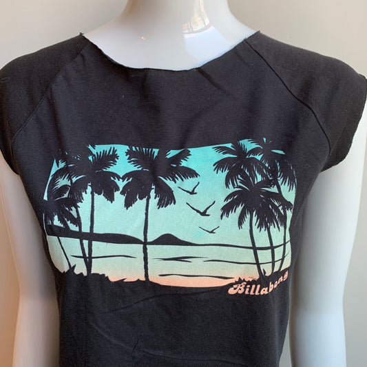 BLUE CRUSH era Vintage RARE Billabong black scenic print logo fitted t-shirt