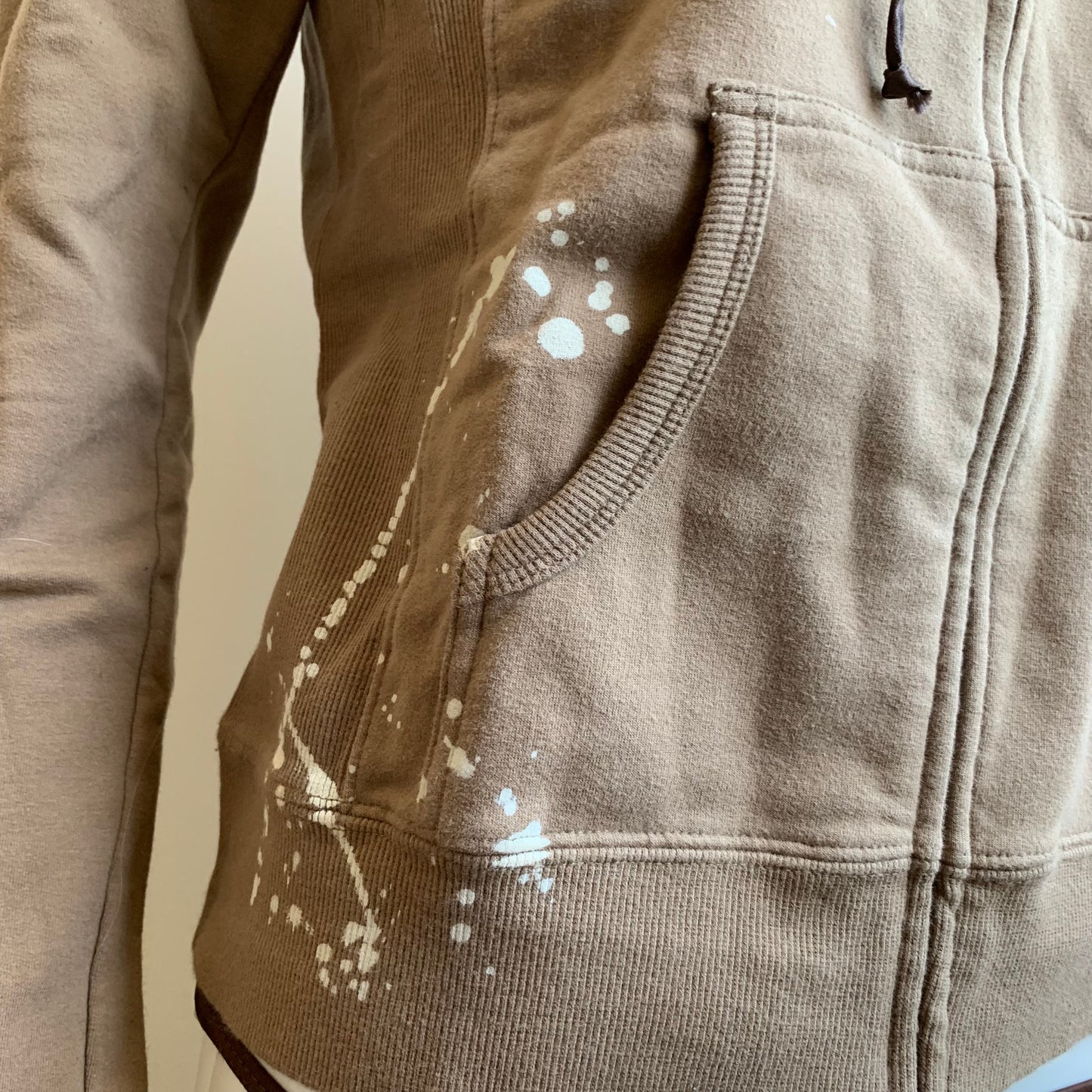Billabong Hoodie Brown Splatter print zipper sweatshirt