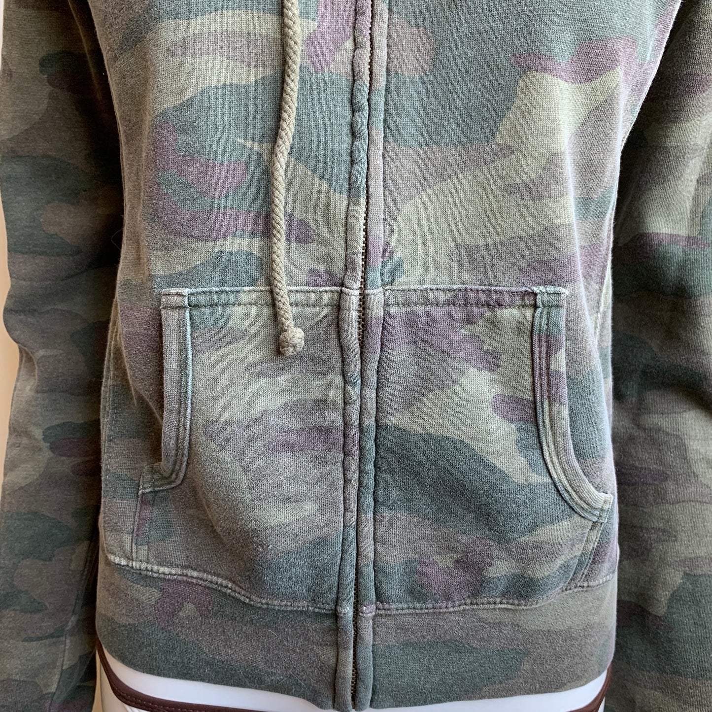 Billabong Hoodie camouflage army print heart hoodie sweater