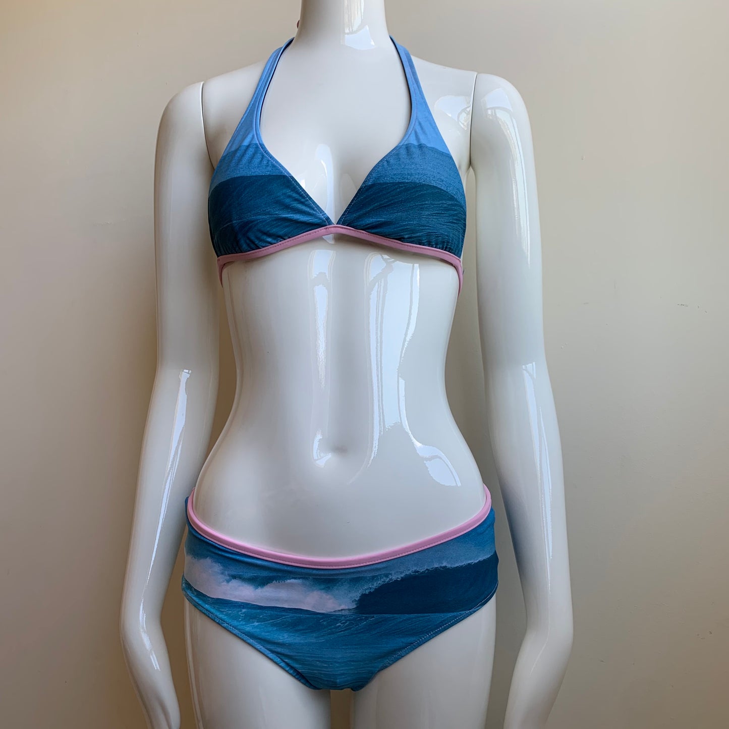 Aaron Chang Vintage Stripe Wave Scenic Photo Print Halter Bikini
