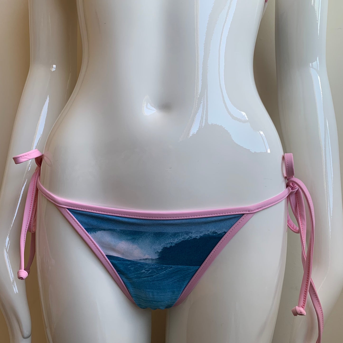 Aaron Chang Vintage NEW Stripe wave Print pink navy triangle top tie side Bikini