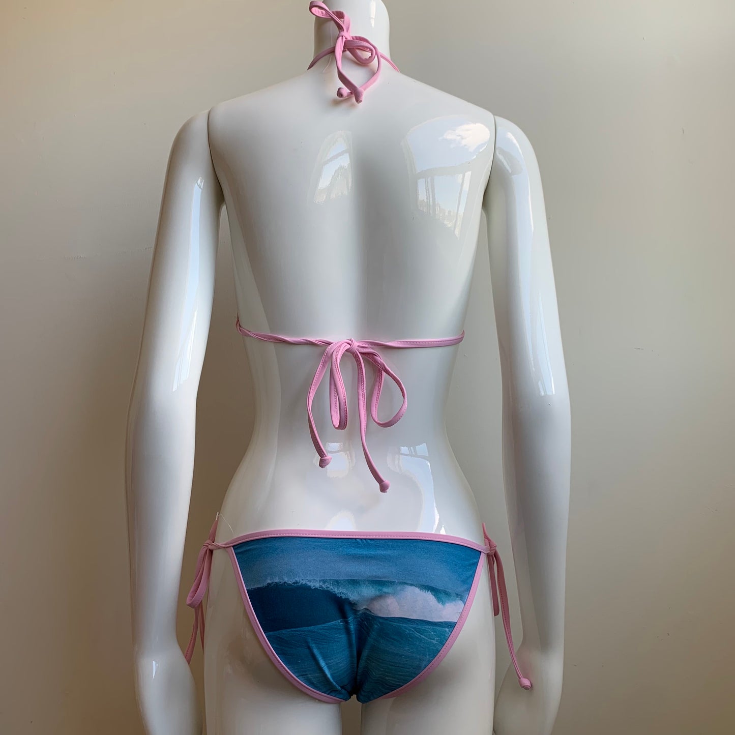 Aaron Chang Vintage NEW Stripe wave Print pink navy triangle top tie side Bikini