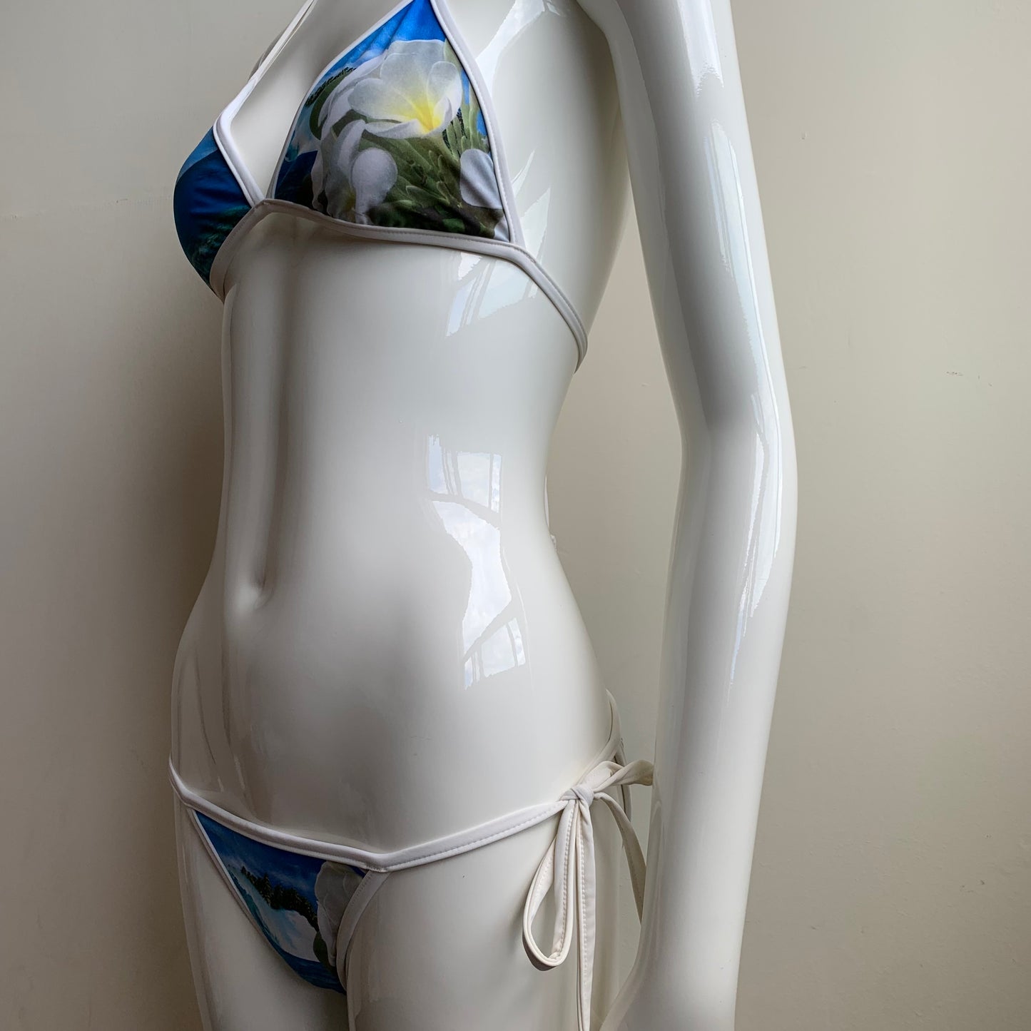Aaron Chang plumeria blue reversible bikini triangle top tie side