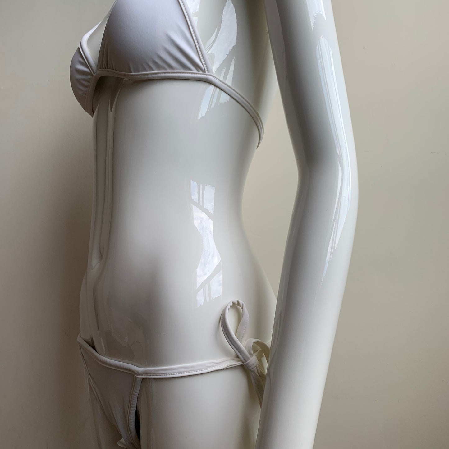 Aaron Chang plumeria blue reversible bikini triangle top tie side