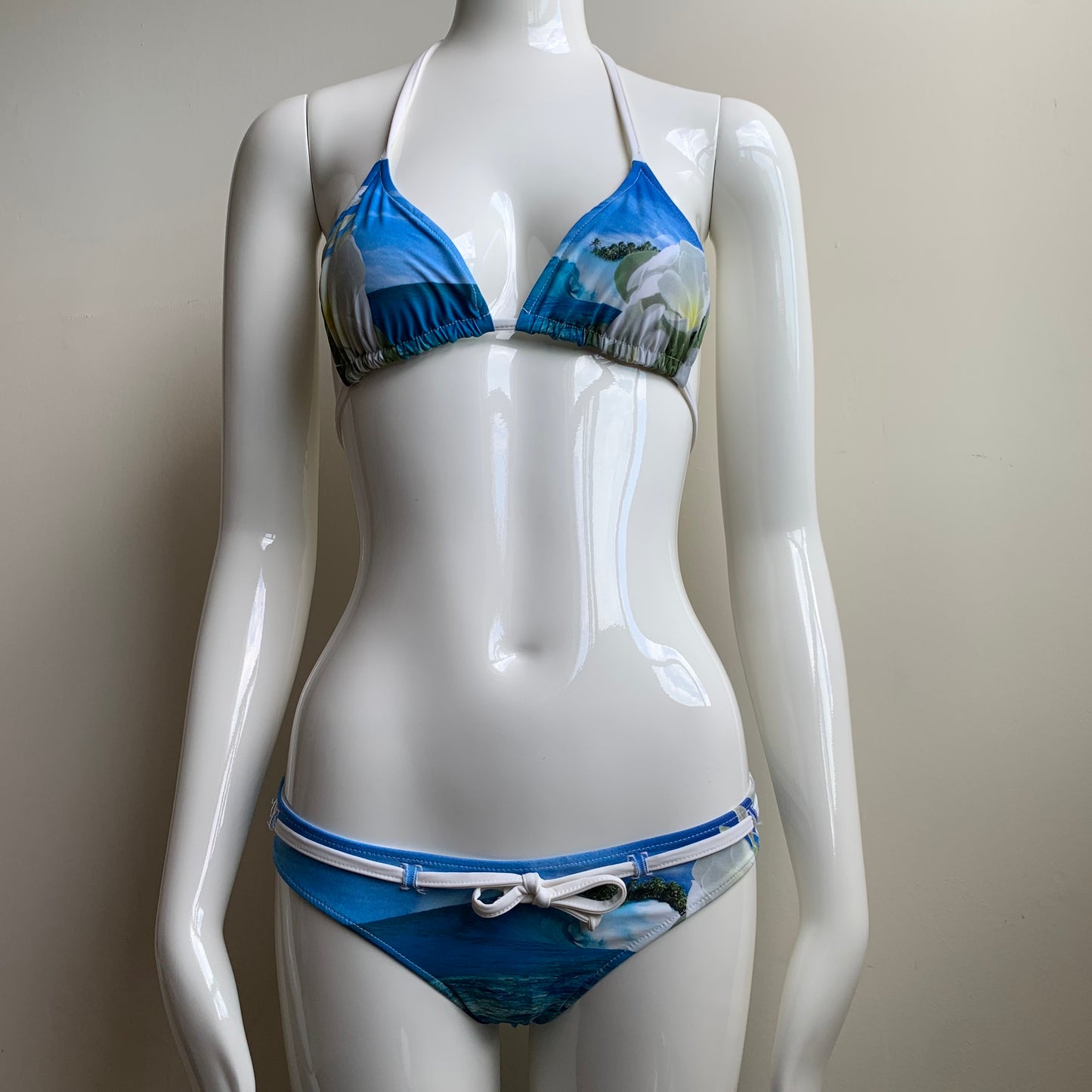 Aaron Chang plumeria blue white reversible belted bikini