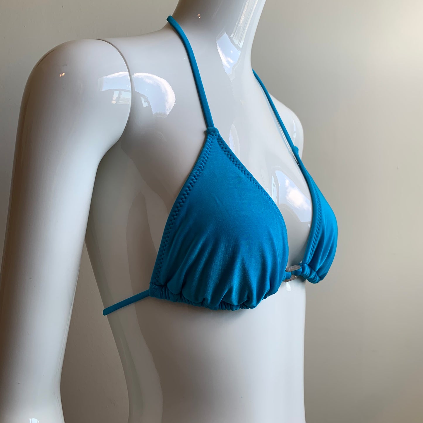 Raisins solid blue triangle bikini top