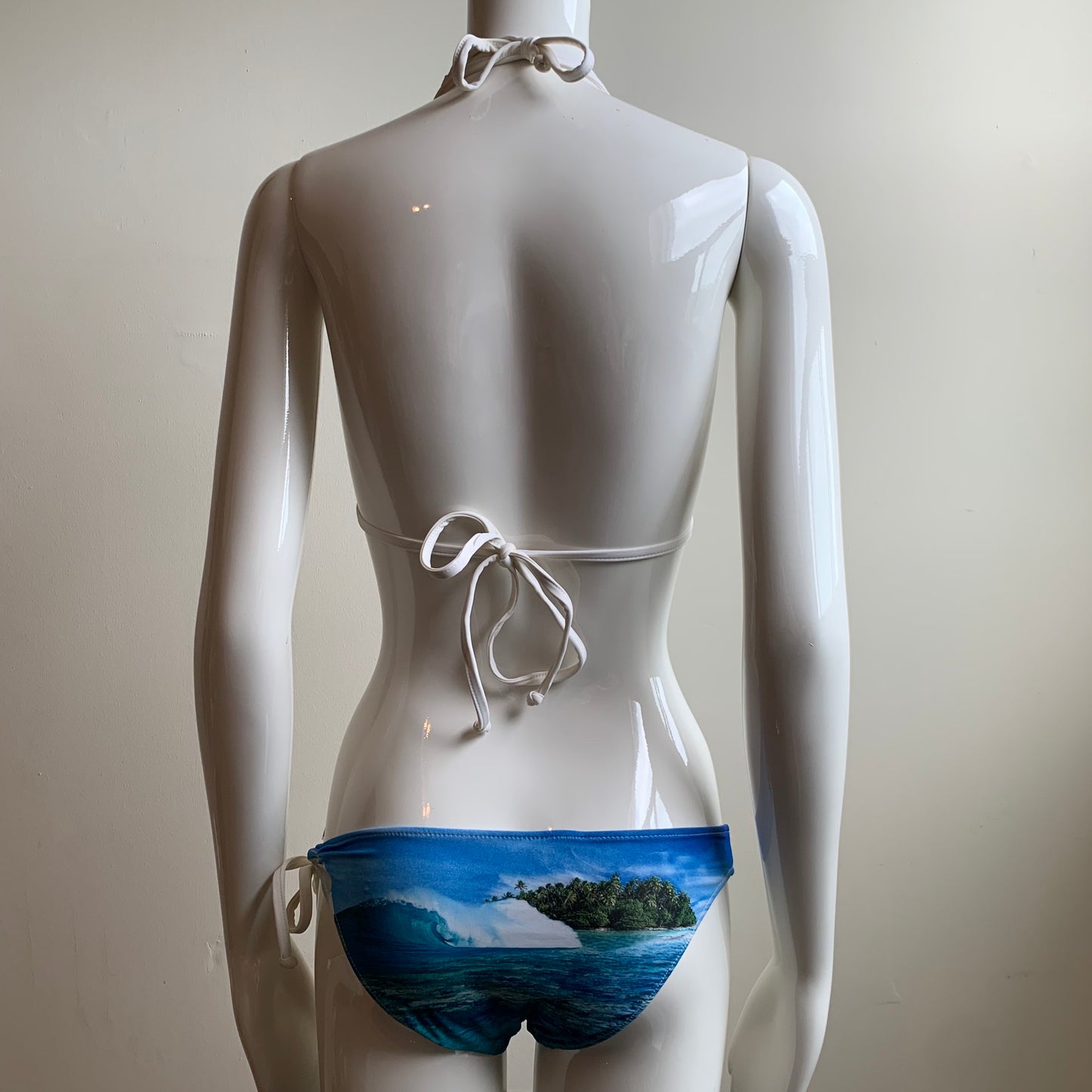 Aaron Chang plumeria white & blue floral one side tie bikini