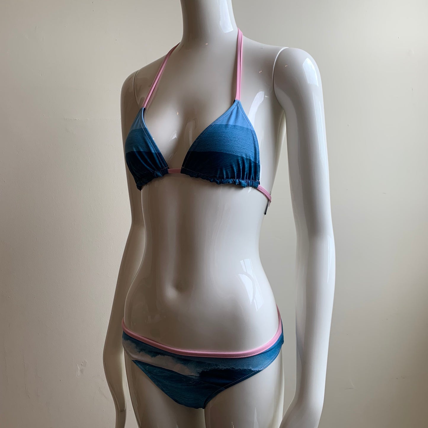 Aaron Chang blue & pink wave reversible classic bottom bikini