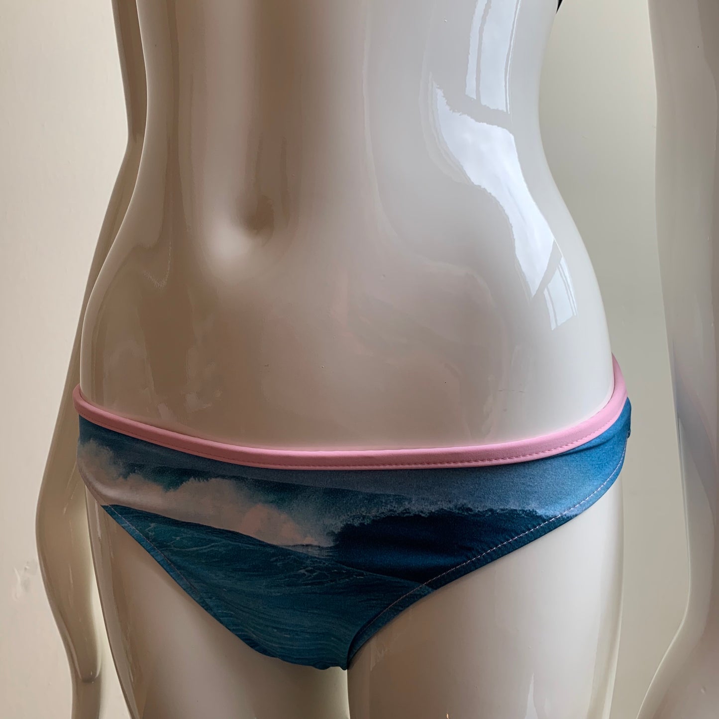Aaron Chang blue & pink wave reversible classic bottom bikini
