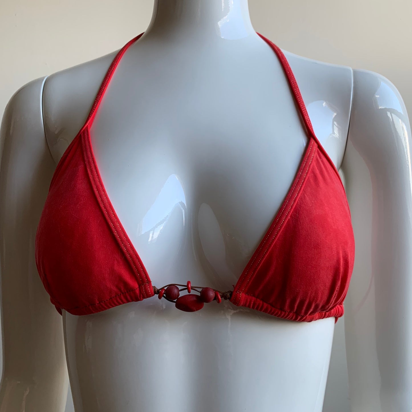 Sauvage california solid Red beaded shell side luxury bikini
