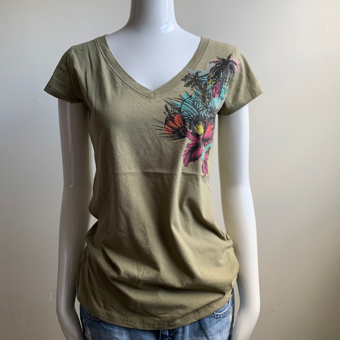 Rip Curl Vintage Y2K surf olive Gigi floral v-neck print graphic t-shirt