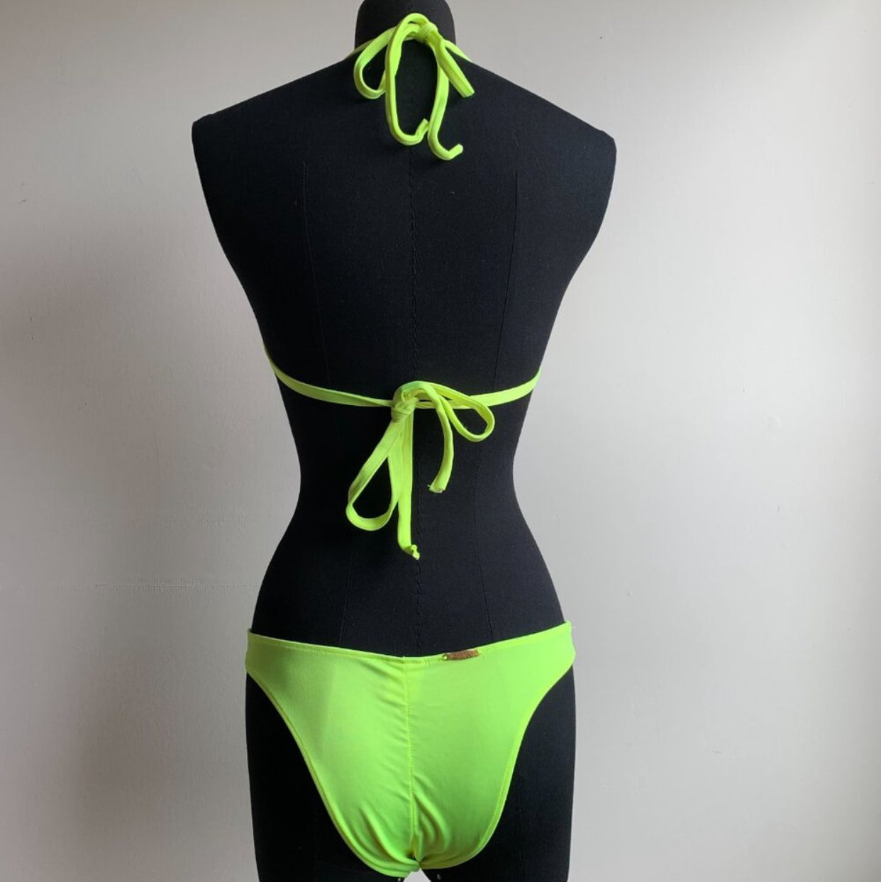 Sauvage Sports Illustrated COVER model swimsuit RARE bikini neon pink yellow